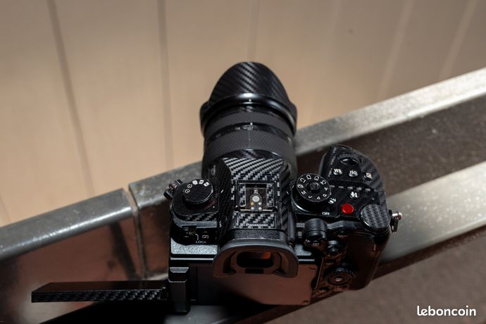 Panasonic GH6 + Speedbooster + 3 batteries