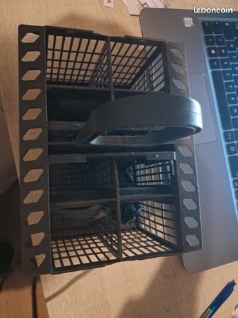 Panier a couvert pour lave vaisselle