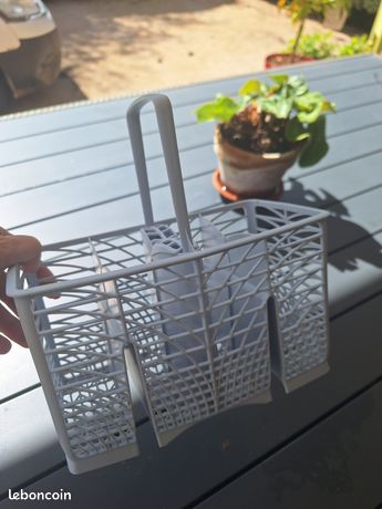 Panier à couverts de lave vaisselle