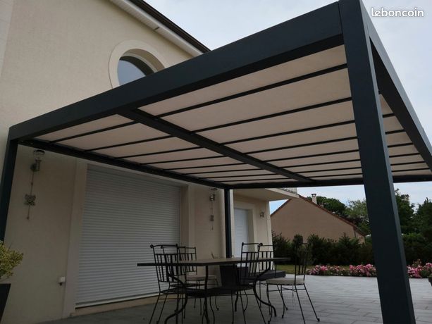 Panneau isolant PVC résistant bardage