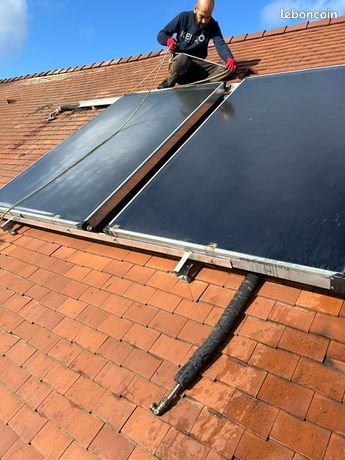 Panneaux solaires hydrauliques