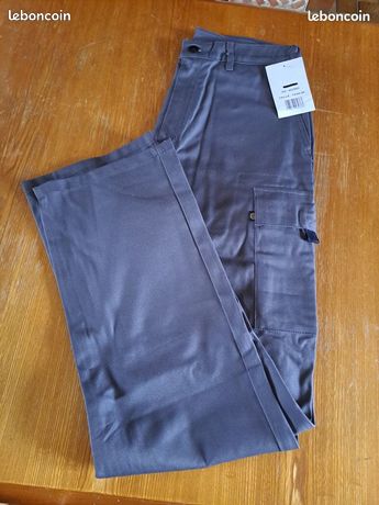 Pantalon de travail gris neuf