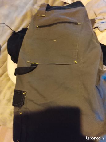 Pantalons de travail taille 48 neuf sans étiquette