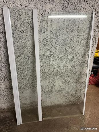 Paroi de douche très bon état