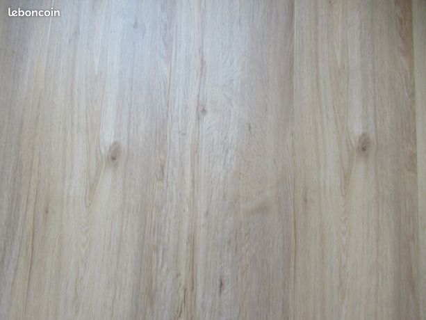 Parquet flottant en PVC