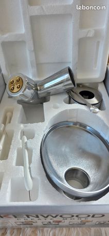 Pasta maker kenwood pour faire des pâtes fraîches