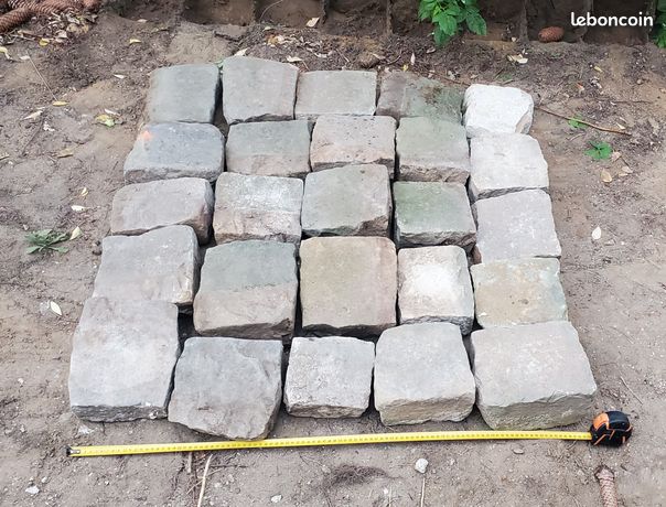 Pavés anciens ~ 25 m2