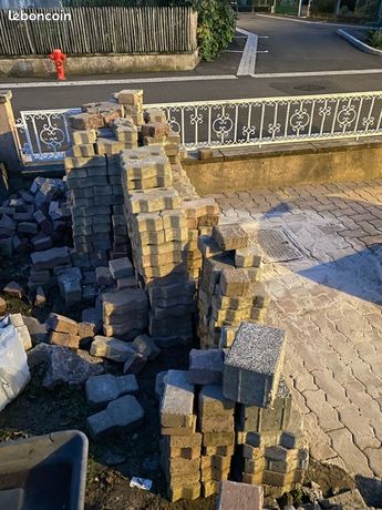 Pavés auto bloquant