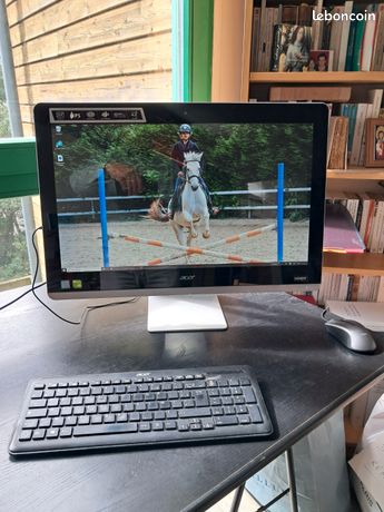 PC de bureau Acer Aspire 23-715