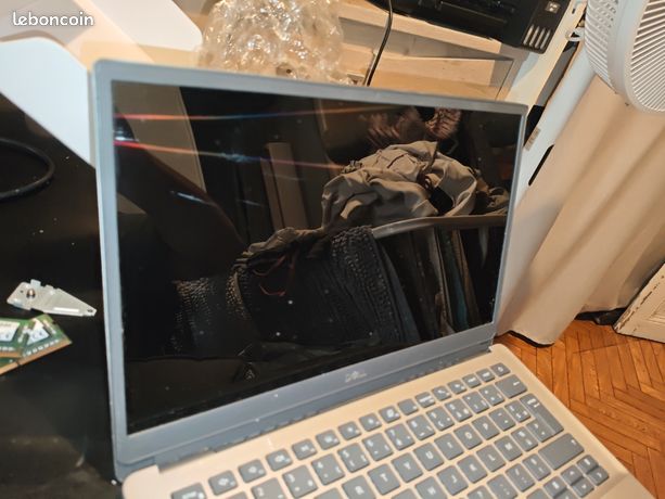 Pc dell latitude 3301