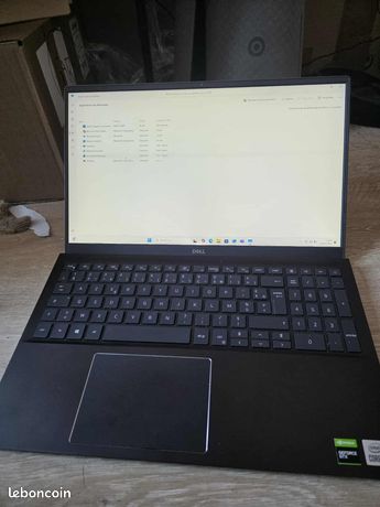 Pc gamer 15 pouces / i7 10th / 16 ram / Nvidia/ win 11 / SSD