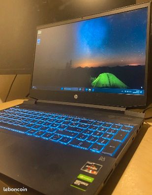 PC Gaming - HP Pavilion Gaming Laptop 15-ec0xxx