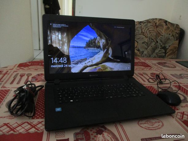 Pc PACKARD BELL EasyNote ENLG 814p/17.3"/W10-22H2