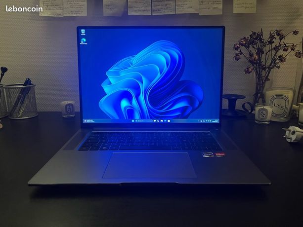 PC Portable 16" 2K Huawei Matebook 16 Ryzen 7 16Go RAM SSD 512Go