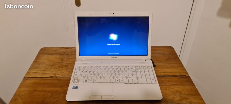 Pc portable toshiba satellite C660 bien lire lannonce