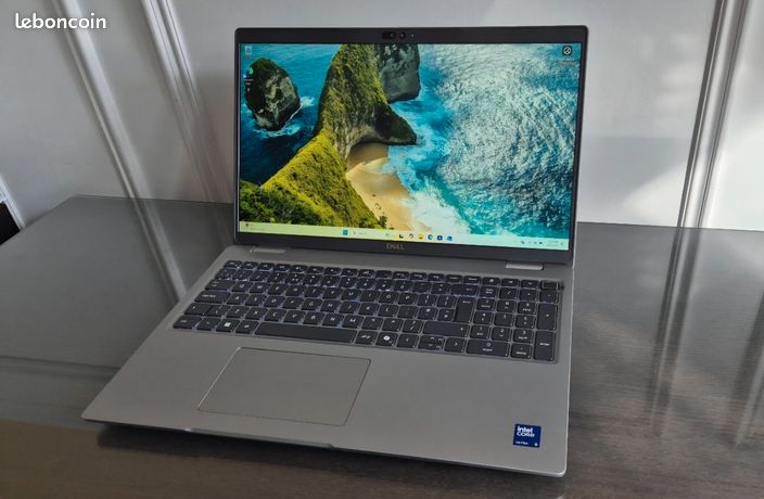 PC Portable Dell Intel Ultra DDR5