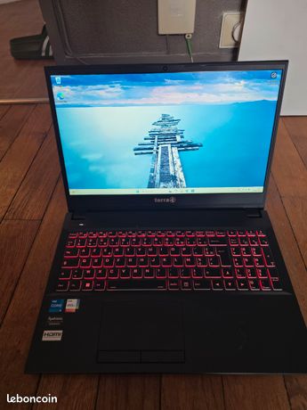 PC Portable Terra 1516T 16Go Ram et +1To stockage