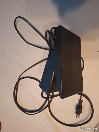 Pedale machine a coudre métro