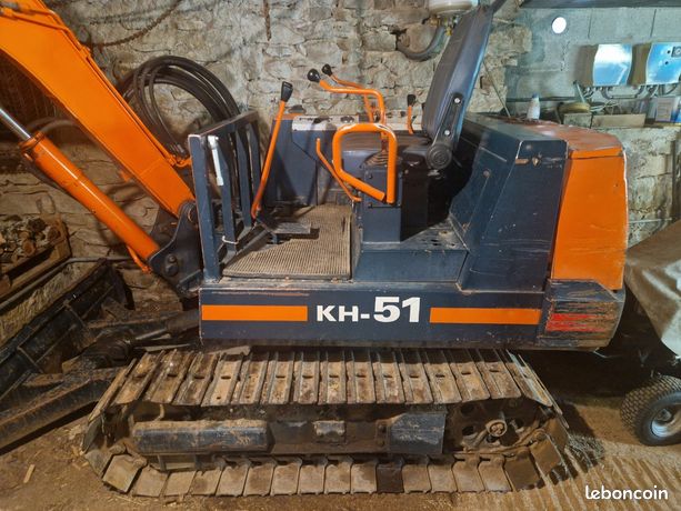 Pelle mécanique Kubota