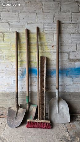 Pelles et balais