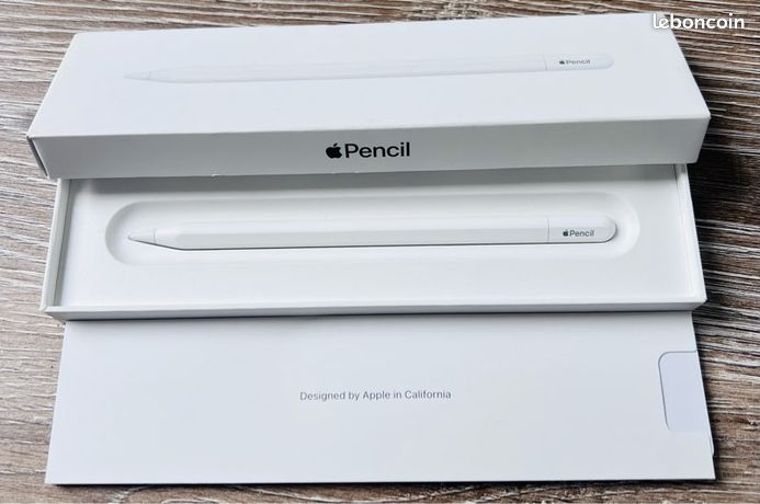 Pencil apple