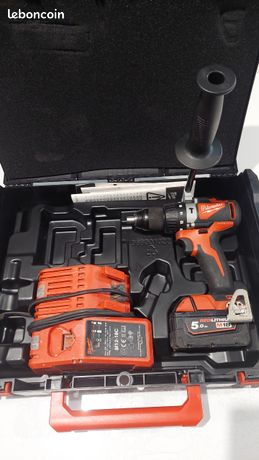 Perceuse Visseuse M18 BLPD2-OX Milwaukee avec une batterie et son chargeur