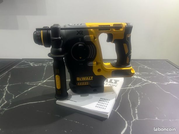 Perforateur Dewalt 18V DCH273