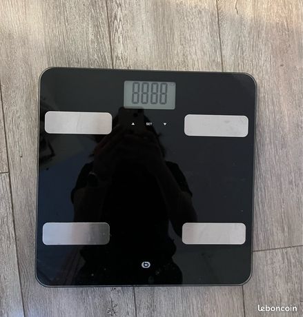 Pèse personne impédancemètre Essentielb EIMP4
