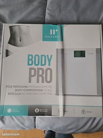 Pese personne neif encore emballe jusque 180 kgs electrique