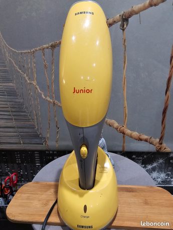 Petit Aspirateur Portable Samsung Junior Recharge Electrique Vintage XXe