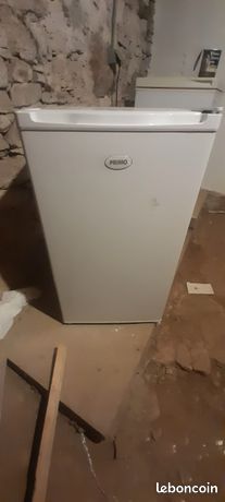 Petit frigo de la marque PRIMO