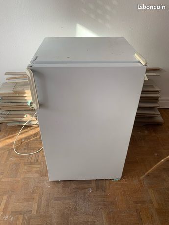 Petit frigo 50