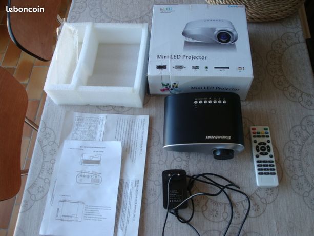 Petit projecteur led excelvan