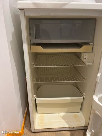 Petit réfrigérateur