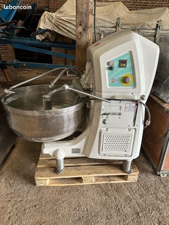 Pétrin VMI 45 litres de coulage cuve Inox avec variateur de vitesse