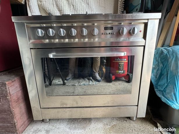 Piano cuisinière gaz électrique Ariston
