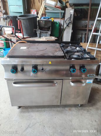 Piano gazinière professionnelle