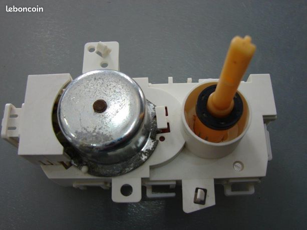 Piéce lave vaisselle Whirlpool