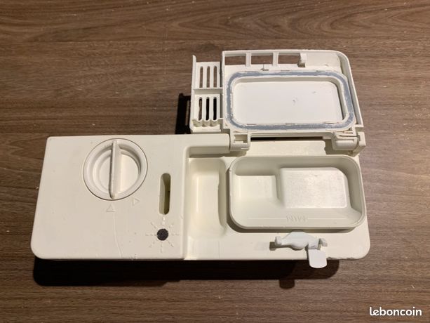 Pièce lave-vaisselle Indesit pour Fab