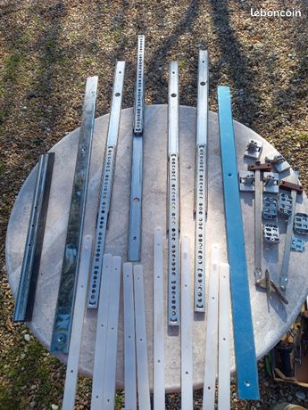 Pièces pour meubles démontables