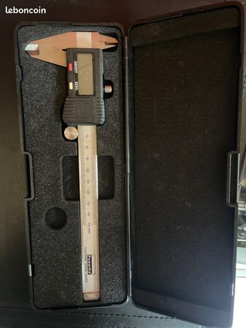 Pied à coulisse digital Powerfix avec boîte