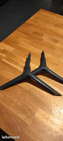 Pied pour télévision SAMSUNG UE75TU7175U