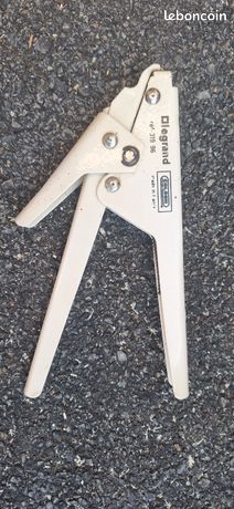 Pince a Colson Legrand