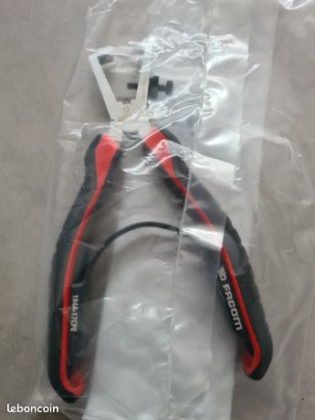 Pince à dénuder Facom 194A.17Cpe