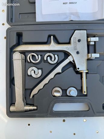 Pince à glissement/à sertir raccords PER