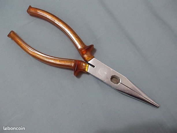 Pince becs demi-ronds droits