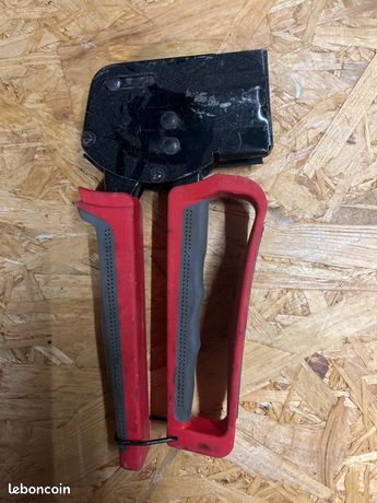 Pince cheville Molly