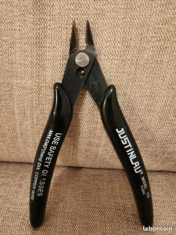 Pince coupante
