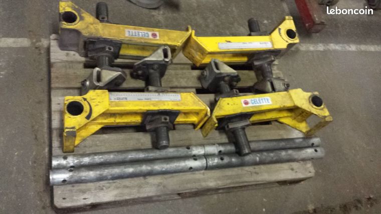 Pinces marbre celette