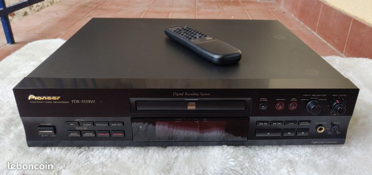 Pioneer PDR-555RW CD-R CD-RW Compact Disc Enregistreur